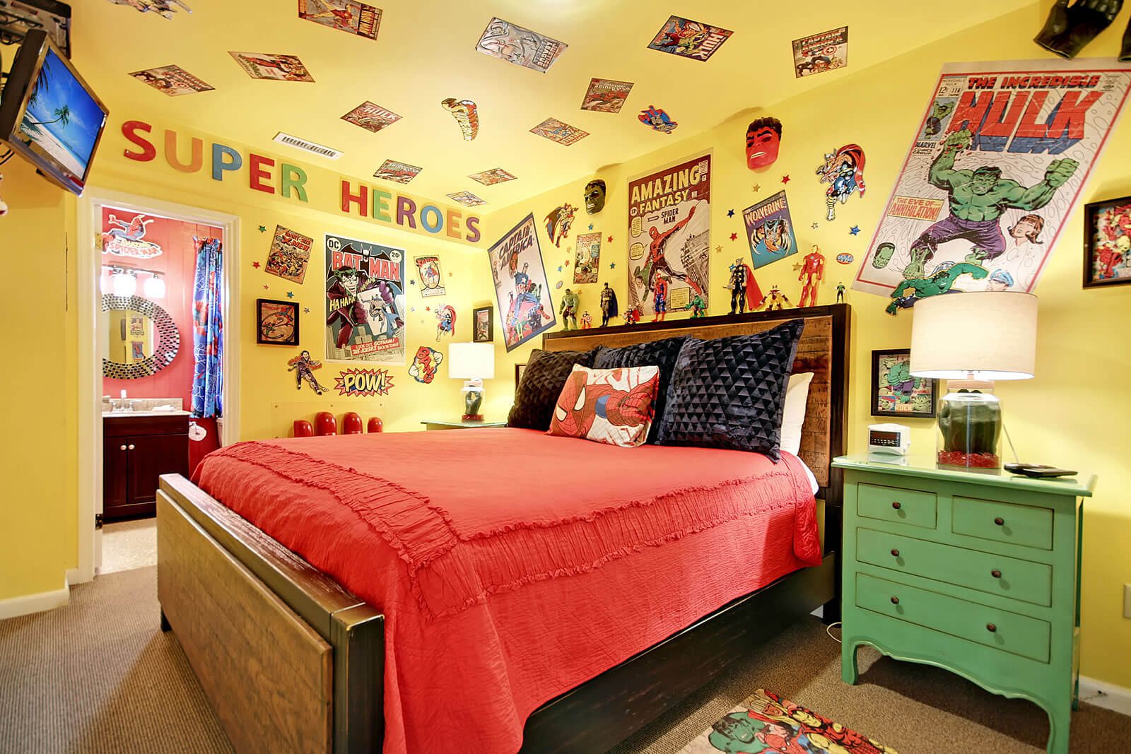 Casa Flamingo Super Heroes Bedroom - Isle of Palms, SC