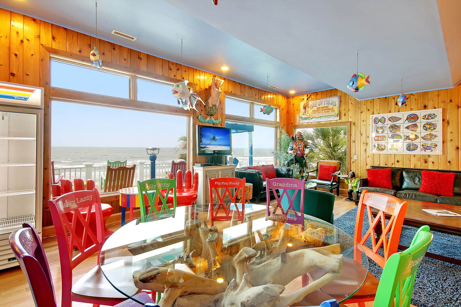 Casa Margarita Living Room and Dining Area - Isle of Palms, SC