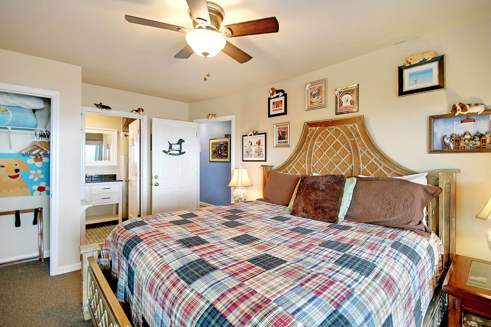 Casa Margarita Dog House Bedroom - Isle of Palms, SC